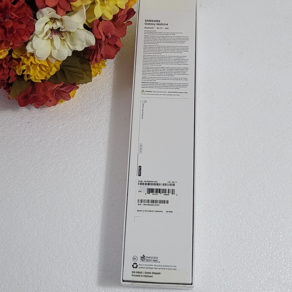 SAMSUNG GALAXY WOMEN'S WATCH 4 NEW - Picture 4 of 10